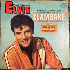 Vintage Rare Elvis “Clambake” Vinyl Record With The Record Sleeve Excellent cond